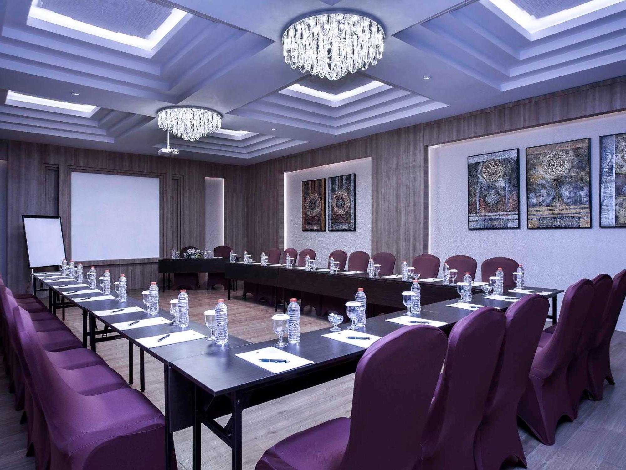 Grand Mercure Adi Sucipto Jogjakarta